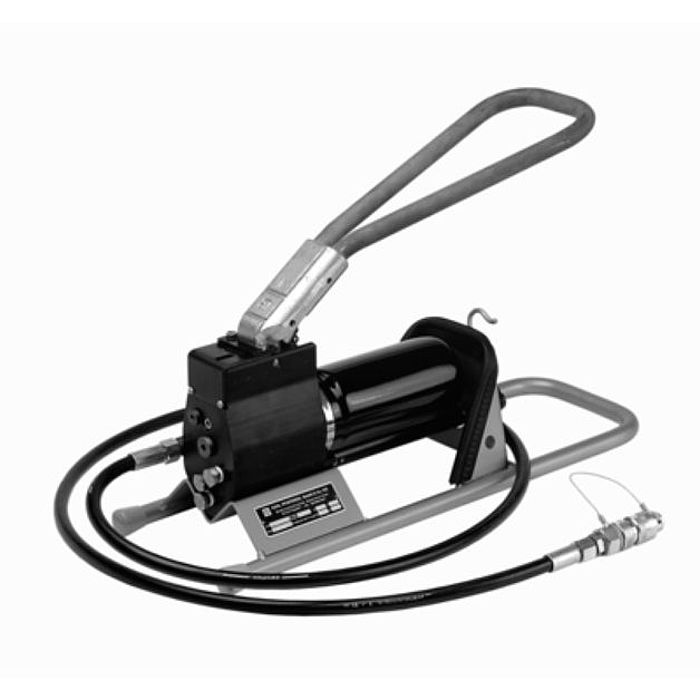 Hydr. Hochdruckpumpe mit Eilvorschub 850bar Gr.III 240kN, Hub:22,5mm, Schlauchlänge:3m, mit ölver-